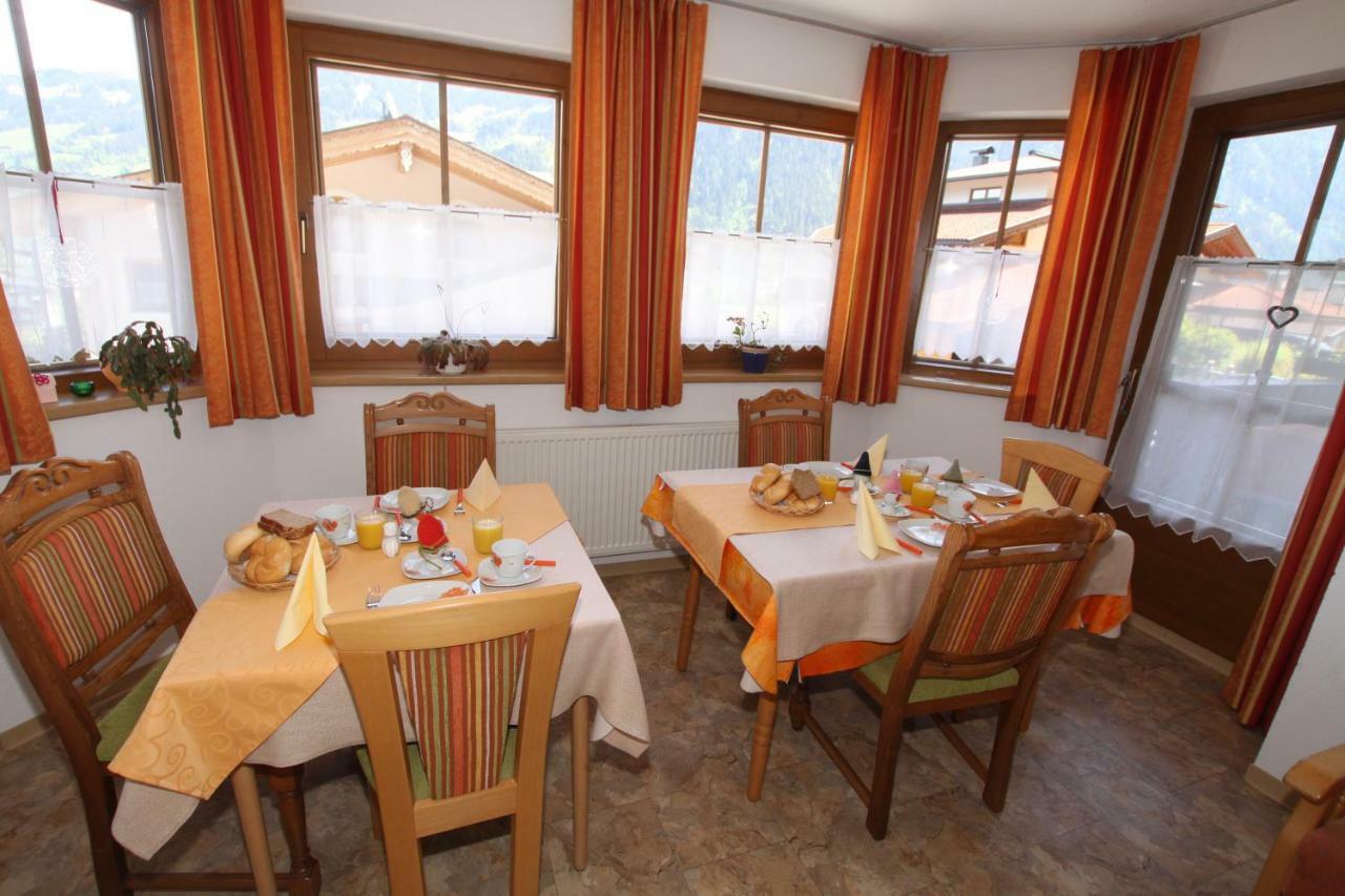 Landhaus Granat Mayrhofen Exterior foto
