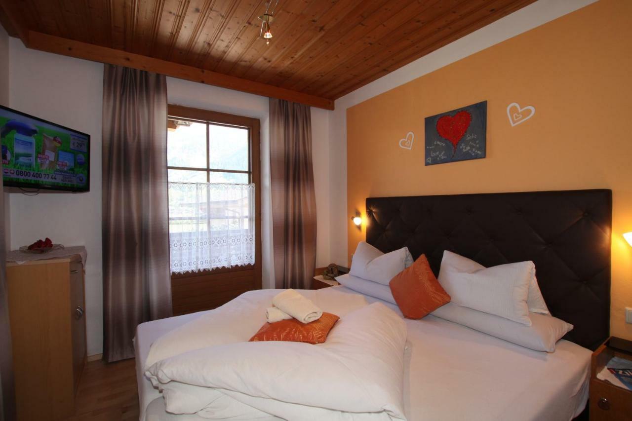 Landhaus Granat Mayrhofen Exterior foto