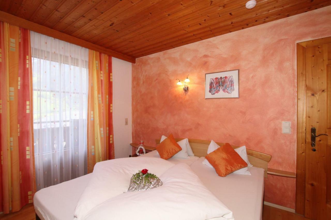 Landhaus Granat Mayrhofen Exterior foto